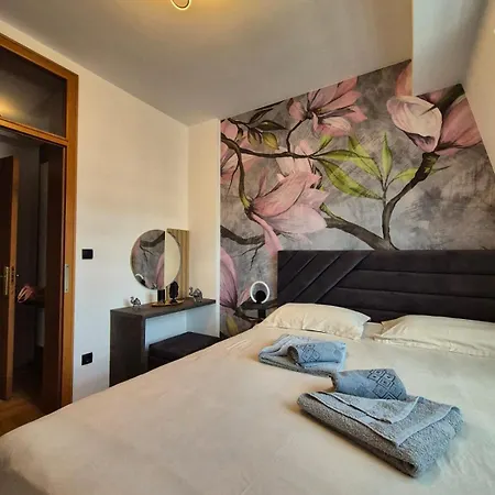 Promenada Grujic Apartment *